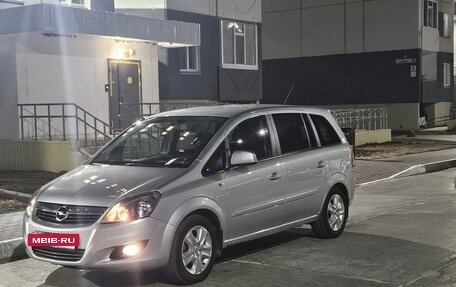 Opel Zafira B, 2011 год, 1 100 000 рублей, 10 фотография