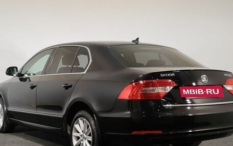 Skoda Superb III рестайлинг, 2013 год, 1 120 000 рублей, 7 фотография