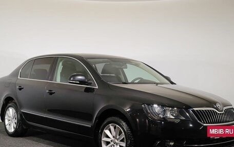 Skoda Superb III рестайлинг, 2013 год, 1 120 000 рублей, 3 фотография