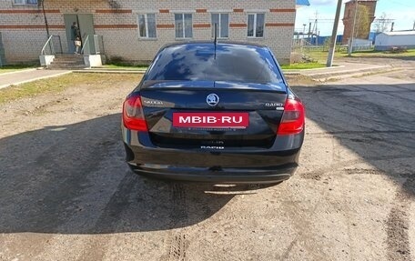Skoda Rapid I, 2015 год, 800 000 рублей, 5 фотография