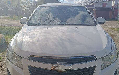 Chevrolet Cruze II, 2013 год, 650 000 рублей, 3 фотография