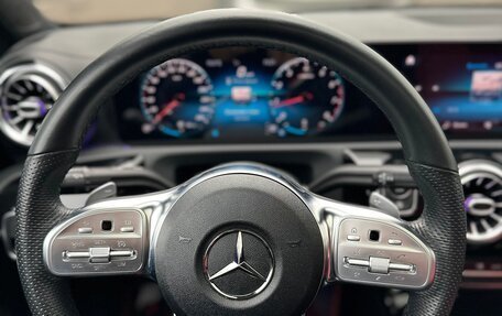 Mercedes-Benz A-Класс, 2021 год, 3 150 000 рублей, 10 фотография