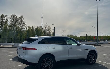 Jaguar F-Pace, 2016 год, 2 000 000 рублей, 1 фотография