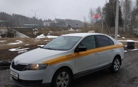 Skoda Rapid I, 2017 год, 700 000 рублей, 9 фотография