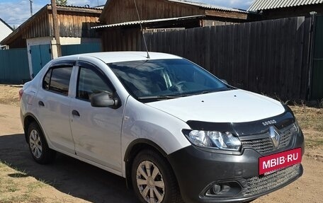 Renault Logan II, 2014 год, 500 000 рублей, 2 фотография