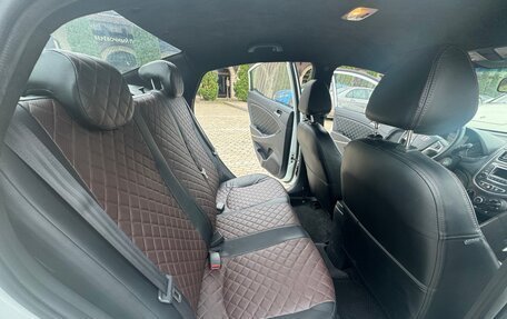 Hyundai Solaris II рестайлинг, 2014 год, 940 000 рублей, 10 фотография