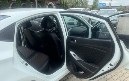 Hyundai Solaris II рестайлинг, 2014 год, 940 000 рублей, 8 фотография