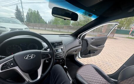 Hyundai Solaris II рестайлинг, 2014 год, 940 000 рублей, 13 фотография