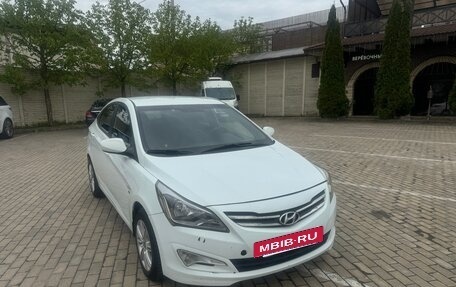 Hyundai Solaris II рестайлинг, 2014 год, 940 000 рублей, 5 фотография