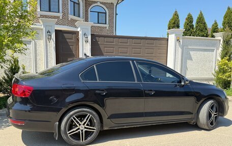 Volkswagen Jetta VI, 2012 год, 900 000 рублей, 2 фотография