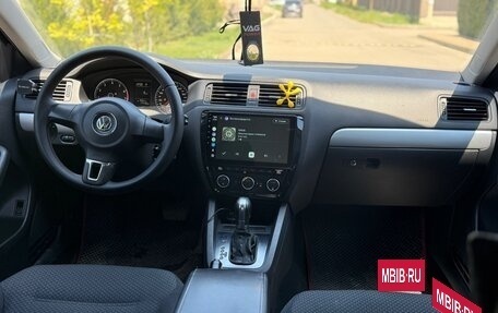 Volkswagen Jetta VI, 2012 год, 900 000 рублей, 8 фотография