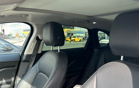 Jaguar F-Pace, 2016 год, 2 000 000 рублей, 11 фотография