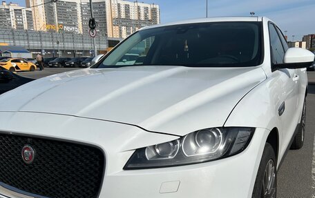 Jaguar F-Pace, 2016 год, 2 000 000 рублей, 17 фотография