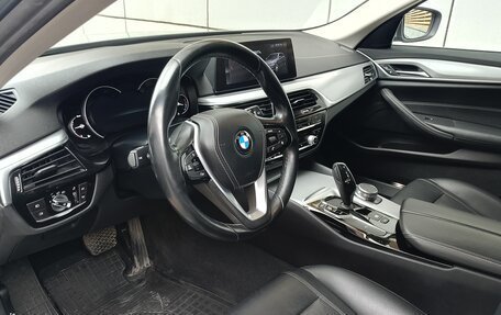 BMW 5 серия, 2018 год, 2 650 000 рублей, 9 фотография
