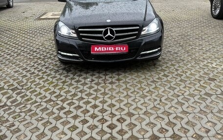 Mercedes-Benz C-Класс, 2013 год, 1 500 000 рублей, 1 фотография