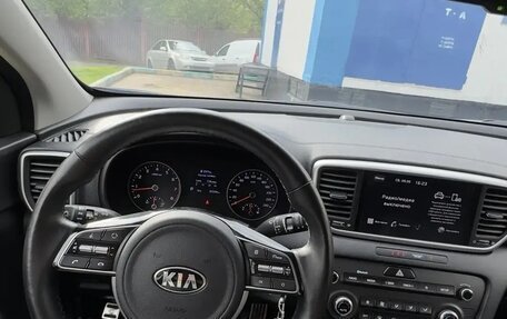 KIA Sportage IV рестайлинг, 2022 год, 2 490 000 рублей, 11 фотография