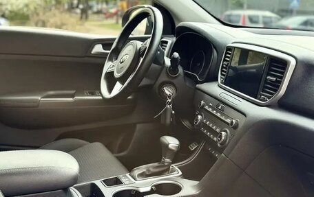 KIA Sportage IV рестайлинг, 2022 год, 2 490 000 рублей, 8 фотография