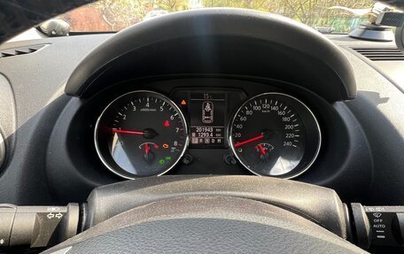 Nissan Qashqai, 2010 год, 900 000 рублей, 6 фотография