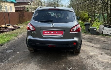 Nissan Qashqai, 2010 год, 900 000 рублей, 4 фотография