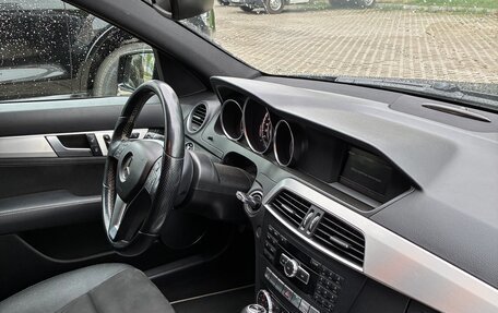 Mercedes-Benz C-Класс, 2013 год, 1 500 000 рублей, 9 фотография