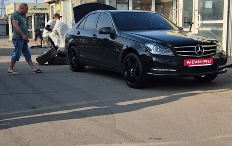 Mercedes-Benz C-Класс, 2013 год, 1 500 000 рублей, 10 фотография