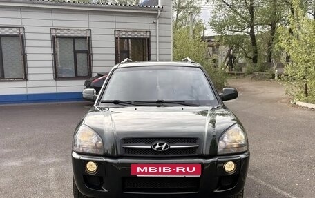 Hyundai Tucson III, 2007 год, 870 000 рублей, 2 фотография