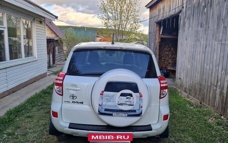 Toyota RAV4, 2010 год, 1 450 000 рублей, 4 фотография