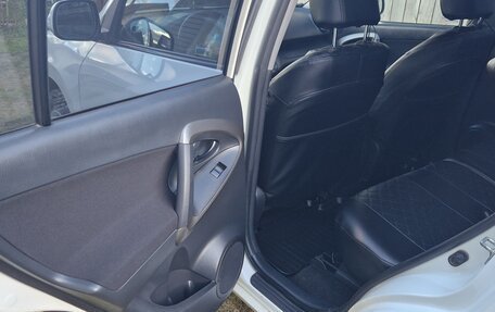 Toyota RAV4, 2010 год, 1 450 000 рублей, 7 фотография