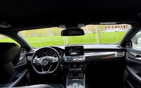 Mercedes-Benz CLS, 2015 год, 2 600 000 рублей, 10 фотография