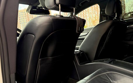 Mercedes-Benz CLS, 2015 год, 2 600 000 рублей, 13 фотография