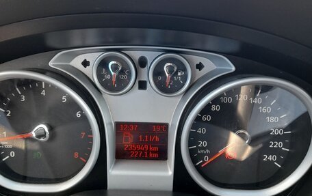 Ford Focus II рестайлинг, 2011 год, 567 000 рублей, 3 фотография