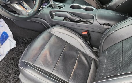 Ford Mustang VI рестайлинг, 2021 год, 4 700 000 рублей, 12 фотография