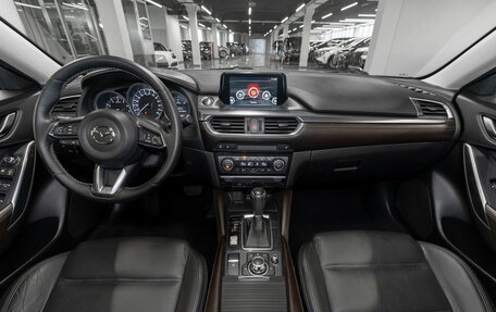 Mazda 6, 2017 год, 2 420 000 рублей, 8 фотография