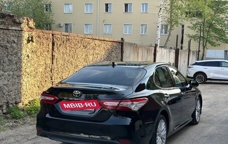 Toyota Camry, 2021 год, 3 170 000 рублей, 4 фотография