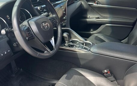Toyota Camry, 2019 год, 3 150 000 рублей, 14 фотография
