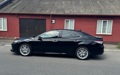 Toyota Camry, 2019 год, 3 150 000 рублей, 13 фотография