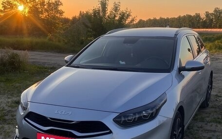 KIA cee'd III, 2022 год, 3 000 000 рублей, 2 фотография