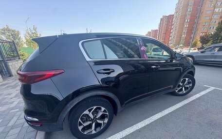 KIA Sportage IV рестайлинг, 2019 год, 2 000 000 рублей, 6 фотография