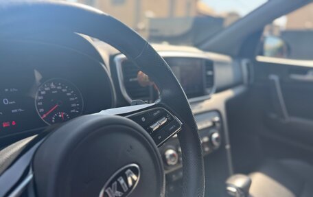 KIA Sportage IV рестайлинг, 2019 год, 2 000 000 рублей, 10 фотография