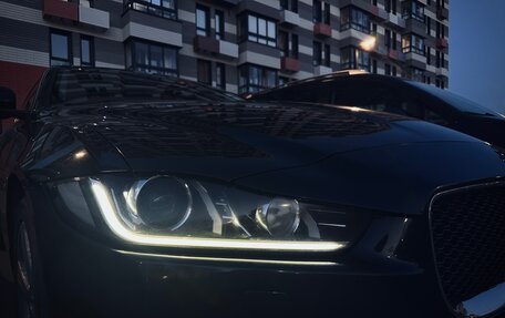 Jaguar XE I рестайлинг, 2016 год, 1 300 000 рублей, 15 фотография