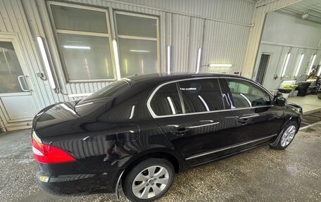 Skoda Superb III рестайлинг, 2011 год, 790 000 рублей, 6 фотография