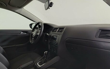 Volkswagen Jetta VI, 2014 год, 1 050 000 рублей, 11 фотография