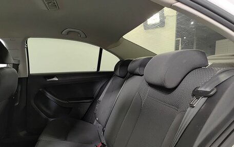 Volkswagen Jetta VI, 2014 год, 1 050 000 рублей, 12 фотография