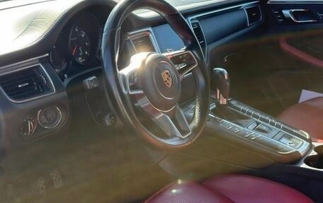 Porsche Macan I рестайлинг, 2017 год, 3 400 000 рублей, 5 фотография