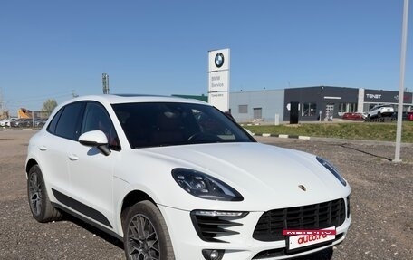 Porsche Macan I рестайлинг, 2017 год, 3 400 000 рублей, 2 фотография