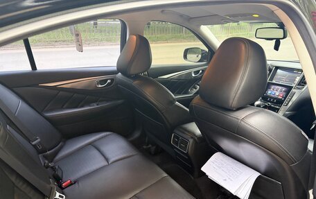 Infiniti Q50 I рестайлинг, 2014 год, 1 350 000 рублей, 11 фотография