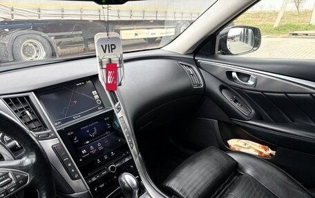 Infiniti Q50 I рестайлинг, 2014 год, 1 350 000 рублей, 7 фотография