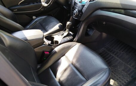 Hyundai Santa Fe III рестайлинг, 2013 год, 1 860 000 рублей, 21 фотография