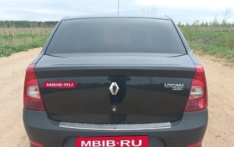 Renault Logan I, 2011 год, 350 000 рублей, 3 фотография
