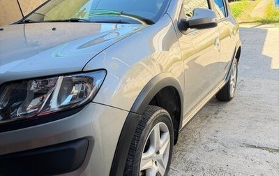 Renault Sandero II рестайлинг, 2015 год, 740 000 рублей, 1 фотография